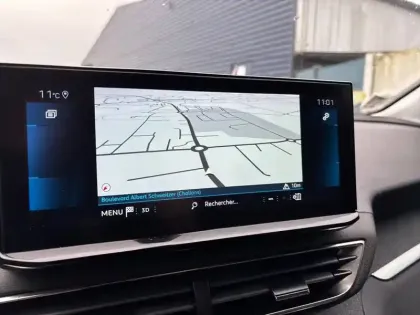 Photo 17 Peugeot 5008  BlueHDi 130ch S&S EAT8