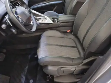 Photo 30 Peugeot 5008  BlueHDi 130ch S&S EAT8