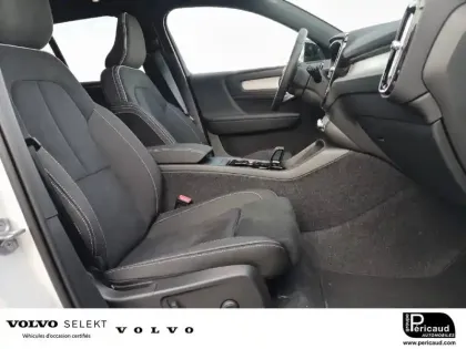 Photo 18 Volvo Xc40  B3 163 ch DCT7