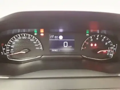 Photo 9 Peugeot 208  PureTech 100 S&S BVM6