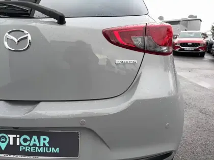 Photo 26 Mazda Mazda2  1.5L e-SKYACTIV G M Hybrid 90ch