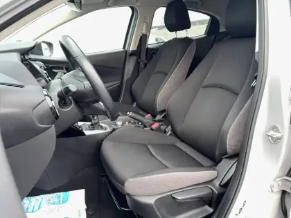 Photo 7 Mazda Mazda2  1.5L e-SKYACTIV G M Hybrid 90ch