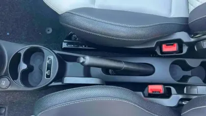 Photo 25 Fiat 500 C 1.0 70 ch Hybride BSG S/S