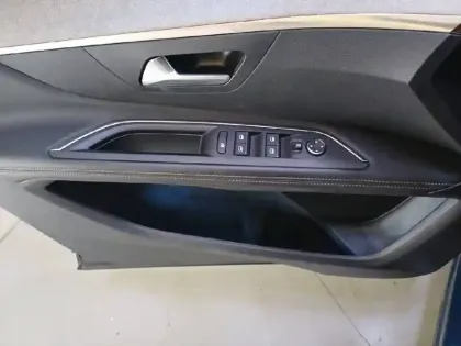 Photo 29 Peugeot 3008 Gén. II Ph2 GT 5