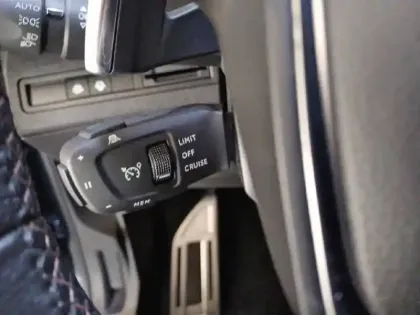 Photo 92 Peugeot 3008  Puretech 130ch S&S EAT8