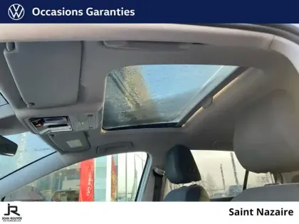 Photo 10 Volkswagen Golf  1.0 eTSI OPF 110 DSG7