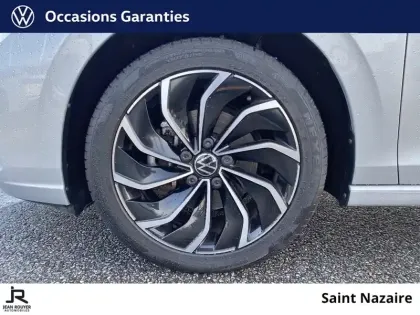 Photo 8 Volkswagen Golf  1.0 eTSI OPF 110 DSG7