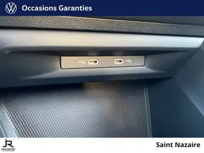 Photo 17 Volkswagen Golf  1.0 eTSI OPF 110 DSG7