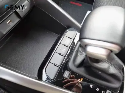 Photo 23 Kia Rio  1.0 T-GDi 120 ch MHEV DCT7