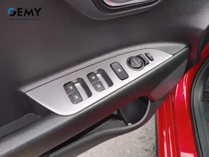 Photo 11 Kia Rio  1.0 T-GDi 120 ch MHEV DCT7