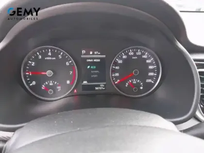 Photo 58 Kia Rio  1.0 T-GDi 120 ch MHEV DCT7