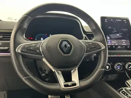 Photo 14 Renault Arkana  E-Tech hybride 145 - 22
