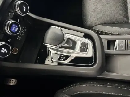 Photo 13 Renault Arkana  E-Tech hybride 145 - 22