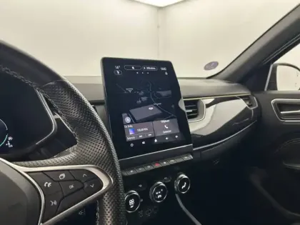 Photo 12 Renault Arkana  E-Tech hybride 145 - 22