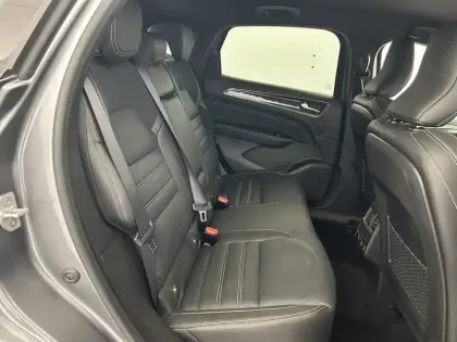 Photo 15 Renault Arkana  E-Tech hybride 145 - 22