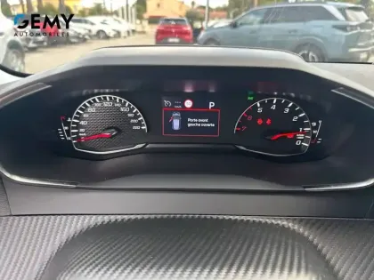 Photo 14 Peugeot 208  PureTech 100 S&S EAT8