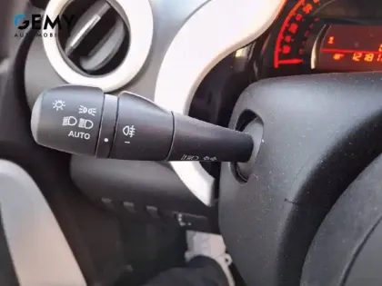 Photo 76 Renault Twingo  III SCe 65