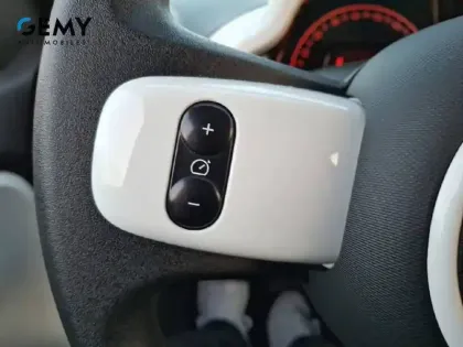 Photo 22 Renault Twingo  III SCe 65