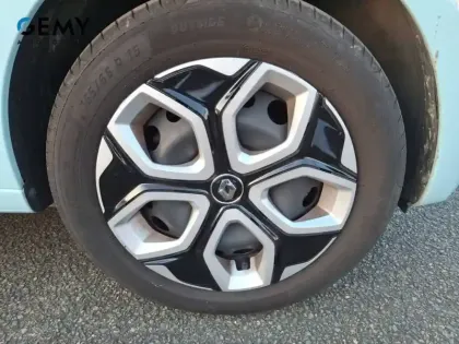 Photo 13 Renault Twingo  III SCe 65