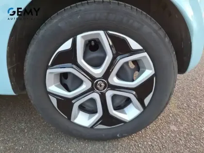 Photo 11 Renault Twingo  III SCe 65