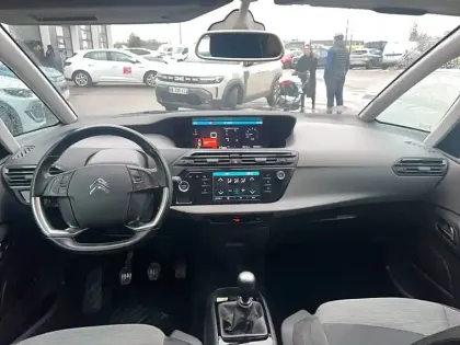 Photo 9 Citroën C4  Picasso PureTech 130 S&S