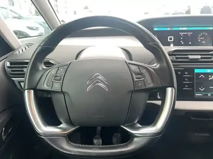 Photo 14 Citroën C4  Picasso PureTech 130 S&S