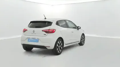 Photo 59 Renault Clio  E-Tech full hybrid 145