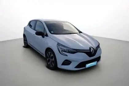 Photo 6 Renault Clio  E-Tech full hybrid 145