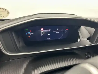 Photo 9 Peugeot 2008  Hybrid 145 e-DCS6