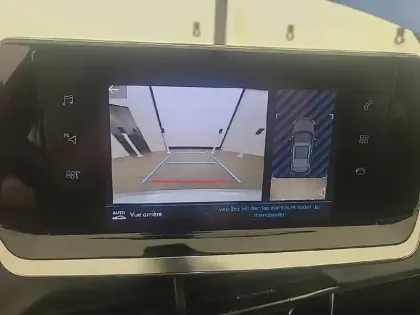 Photo 19 Peugeot 2008  Electrique 136 ch