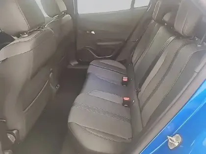 Photo 11 Peugeot 2008  Electrique 136 ch