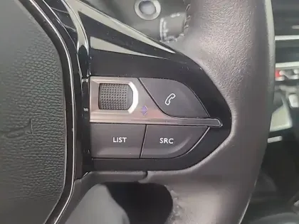 Photo 20 Peugeot 2008  Electrique 136 ch