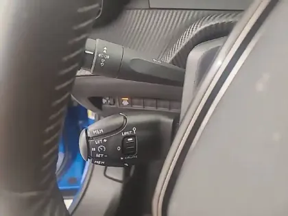 Photo 22 Peugeot 2008  Electrique 136 ch