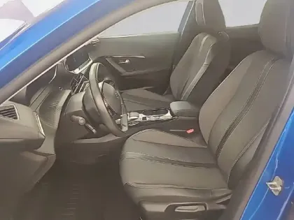 Photo 10 Peugeot 2008  Electrique 136 ch