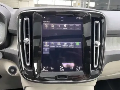 Photo 15 Volvo Xc40  T4 Recharge 129+82 ch DCT7