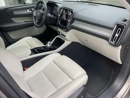 Photo 12 Volvo Xc40  T4 Recharge 129+82 ch DCT7