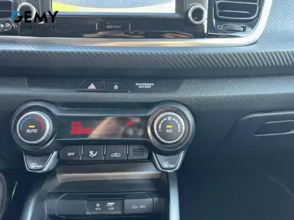 Photo 15 Kia Rio  1.2L 84 ch ISG