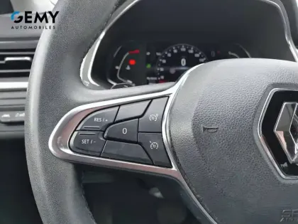 Photo 15 Renault Captur  TCe 140 EDC - 21