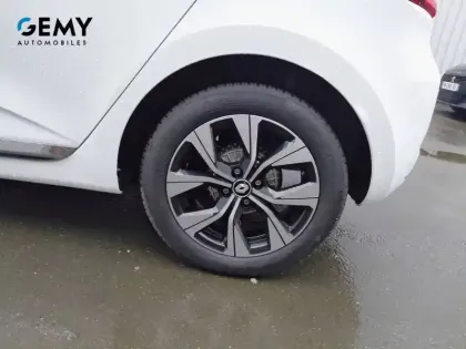 Photo 10 Renault Clio  TCe 90