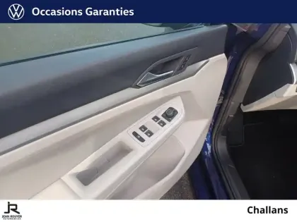 Photo 17 Volkswagen Golf  1.0 eTSI OPF 110 DSG7