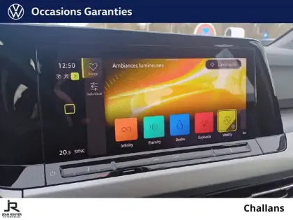 Photo 25 Volkswagen Golf  1.0 eTSI OPF 110 DSG7