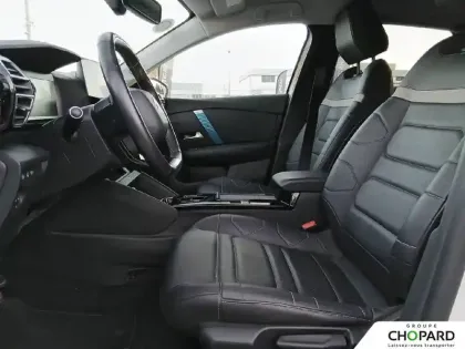 Photo 9 Citroën C4 e- 136 ch Automatique