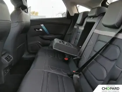 Photo 10 Citroën C4 e- 136 ch Automatique