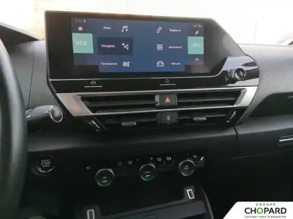 Photo 12 Citroën C4 e- 136 ch Automatique