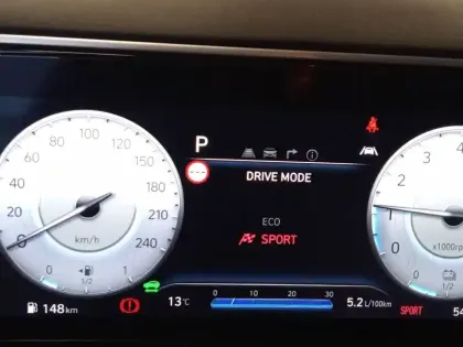 Photo 125 Hyundai Tucson  1.6 T-GDI 230 Hybrid BVA6