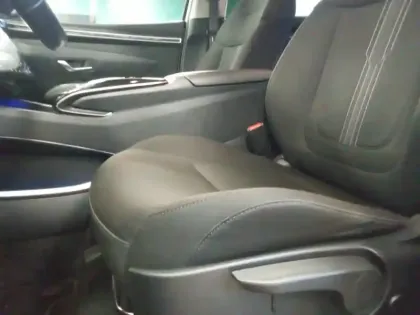 Photo 6 Hyundai Tucson  1.6 T-GDI 230 Hybrid BVA6