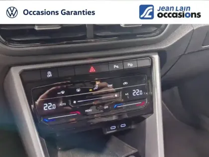 Photo 16 Volkswagen T-roc  1.0 TSI 110 Start/Stop BVM6