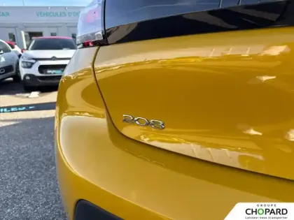 Photo 77 Peugeot 208  PureTech 75 S&S BVM5