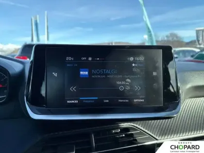 Photo 39 Peugeot 208  PureTech 75 S&S BVM5