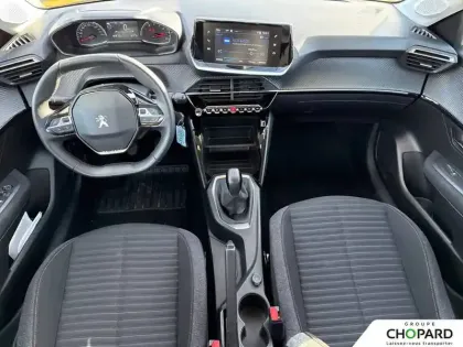 Photo 63 Peugeot 208  PureTech 75 S&S BVM5